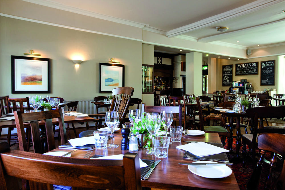 The Golden Lion At Settle 호텔 외부 사진